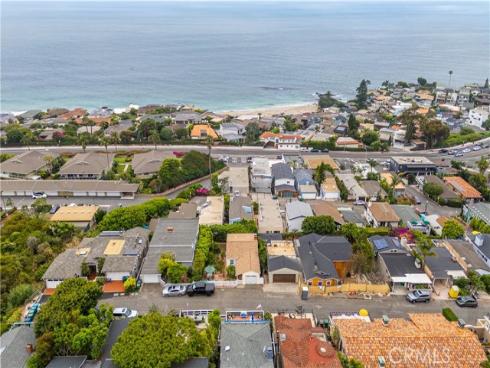 2961  Rounsevel  , Laguna Beach, CA