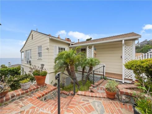 2961  Rounsevel  , Laguna Beach, CA