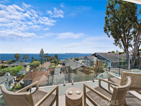 2845  Rounsevel  , Laguna Beach, CA