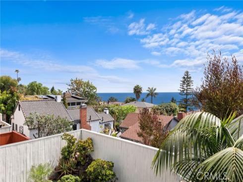 2845  Rounsevel  , Laguna Beach, CA