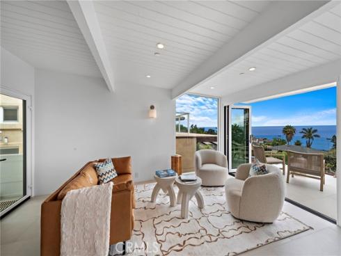 2845  Rounsevel  , Laguna Beach, CA