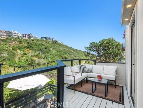 992  Noria   Street, Laguna Beach, CA