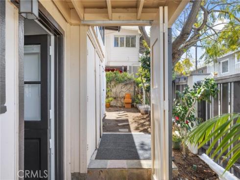 31844  8th   Avenue, Laguna Beach, CA