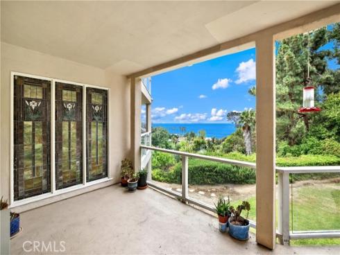 21712  Wesley  8  Drive, Laguna Beach, CA