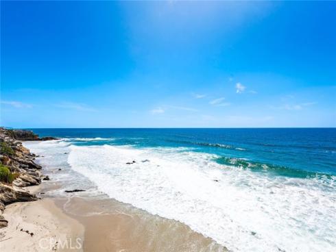 1585 S Coast  32 , Laguna Beach, CA