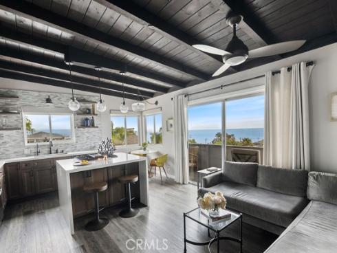 284  Chiquita   Street, Laguna Beach, CA