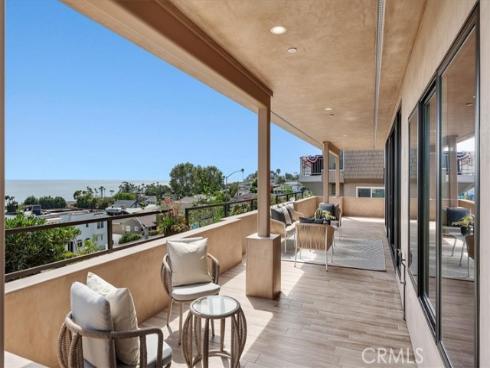 206  Grandview   Street, Laguna Beach, CA