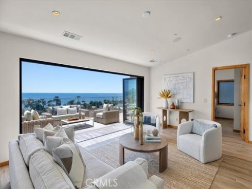 206  Grandview   Street, Laguna Beach, CA