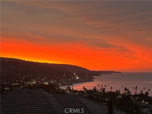 394  Pinecrest   Drive, Laguna Beach, CA