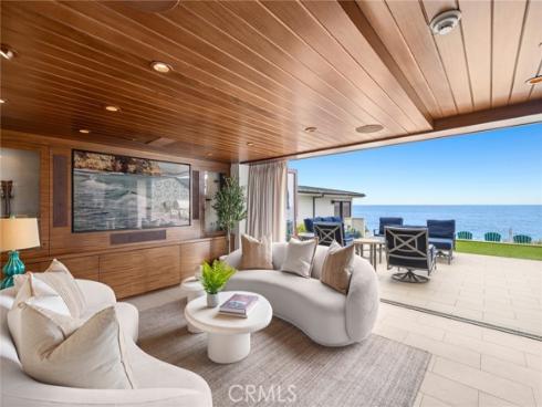 155  Oak   Street, Laguna Beach, CA