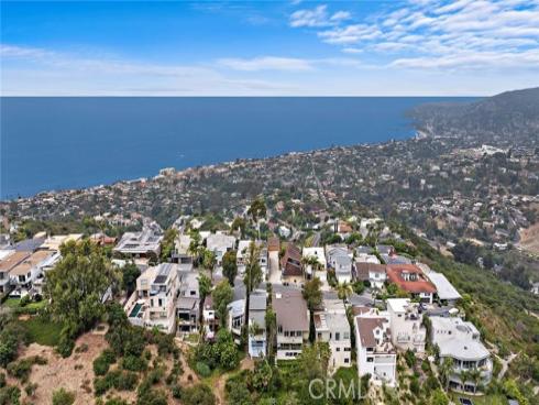 1330  La Mirada   Street, Laguna Beach, CA