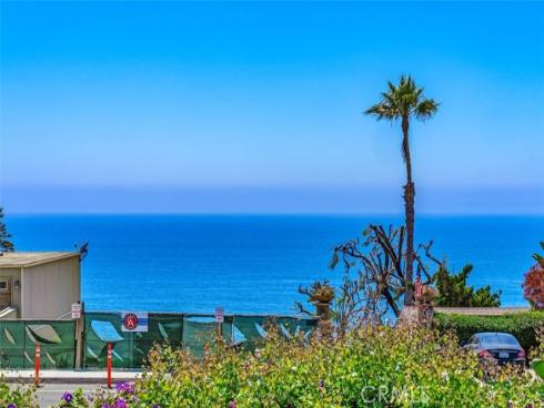 32002  Coast Hwy  , Laguna Beach, CA