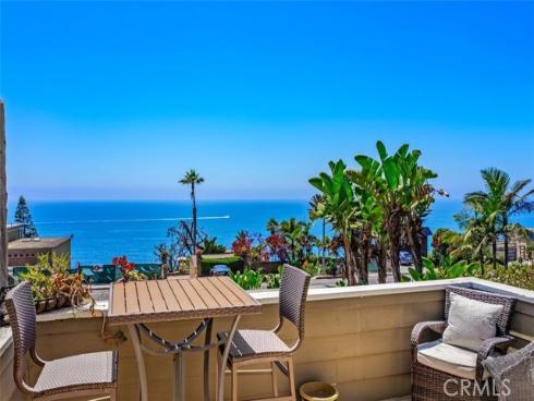 32002  Coast Hwy  , Laguna Beach, CA