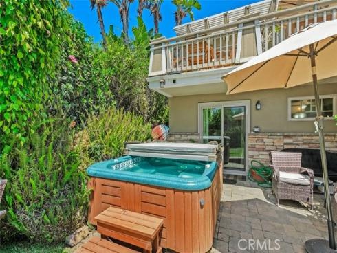 32002  Coast Hwy  , Laguna Beach, CA