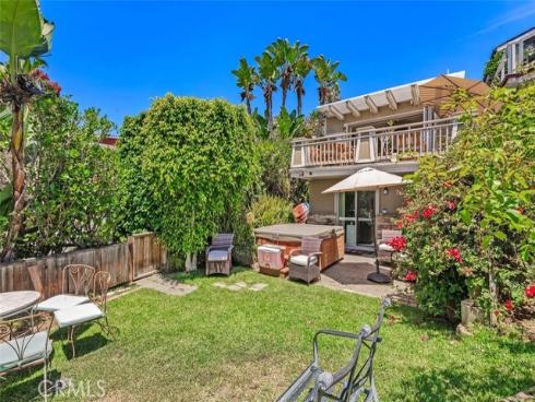 32002  Coast Hwy  , Laguna Beach, CA