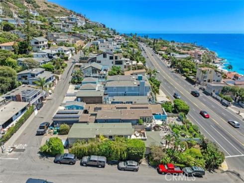 32002  Coast Hwy  , Laguna Beach, CA