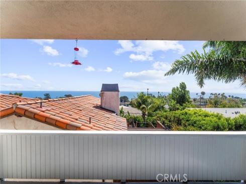 1445  Hillcrest   Drive, Laguna Beach, CA