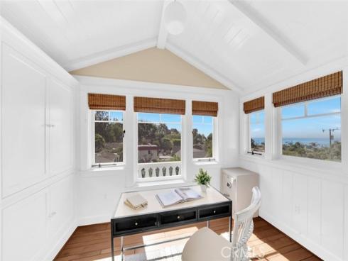 451  Hawthorne   Road, Laguna Beach, CA