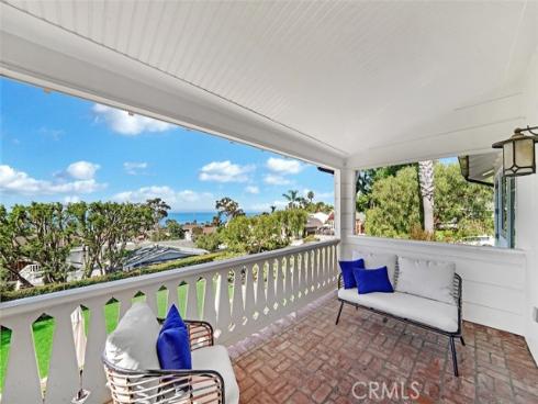 451  Hawthorne   Road, Laguna Beach, CA