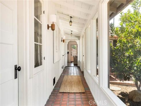 385  Hawthorne   Road, Laguna Beach, CA