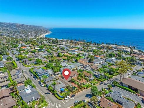 385  Hawthorne   Road, Laguna Beach, CA