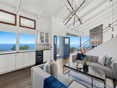 31452  Holly   Drive, Laguna Beach, CA