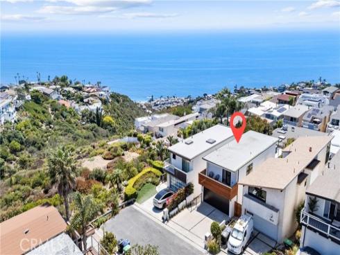 869  Santa Ana   Street, Laguna Beach, CA