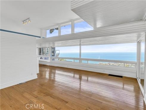 1105  Summit   Drive, Laguna Beach, CA