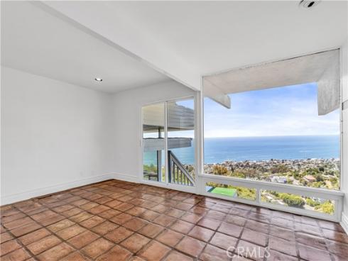 1105  Summit   Drive, Laguna Beach, CA