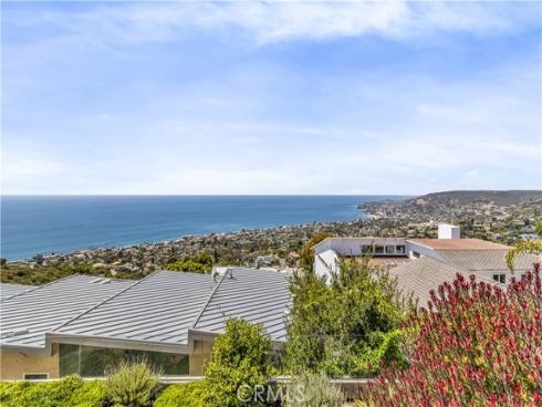 1105  Summit   Drive, Laguna Beach, CA