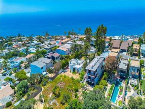 1140  Noria   Street, Laguna Beach, CA