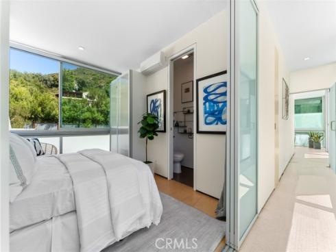 276  Canyon Acres   Drive, Laguna Beach, CA