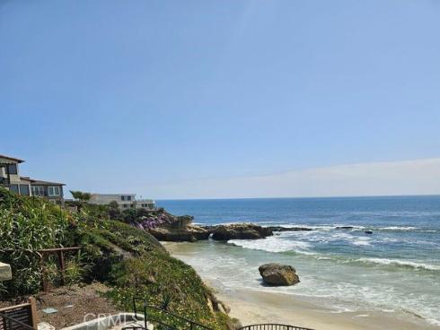 355  Pearl Street  , Laguna Beach, CA