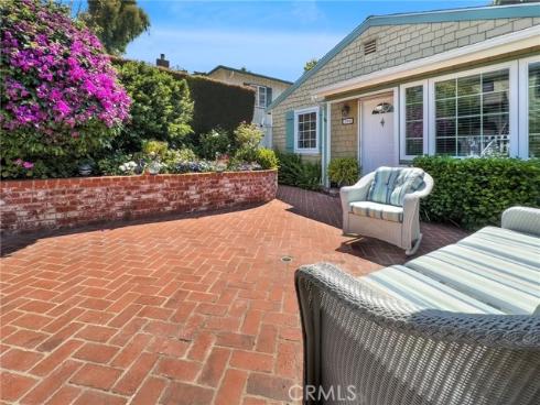 355  Pearl Street  , Laguna Beach, CA