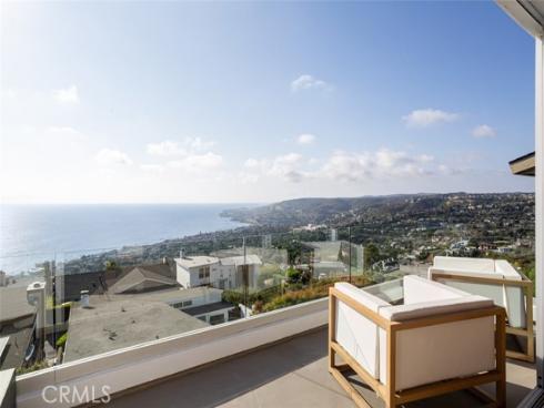 1119  Katella   Street, Laguna Beach, CA