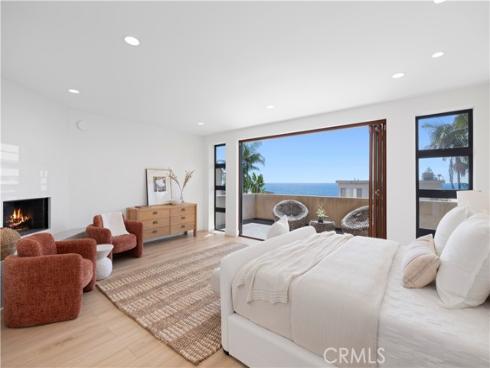 163  Nyes   Place, Laguna Beach, CA