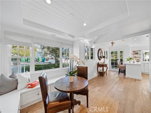 31847  8th   Avenue, Laguna Beach, CA