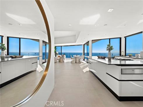 521  Alta Vista   Way, Laguna Beach, CA