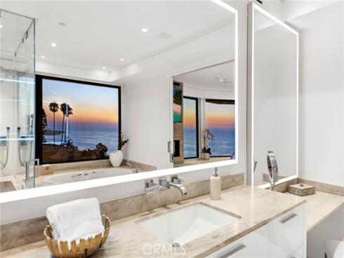 521  Alta Vista   Way, Laguna Beach, CA