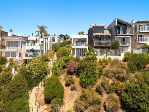 895  Quivera   Street, Laguna Beach, CA