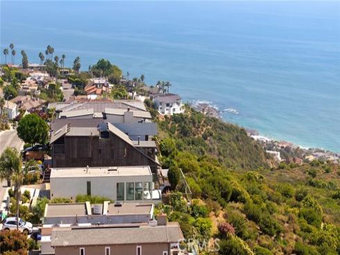 895  Quivera   Street, Laguna Beach, CA