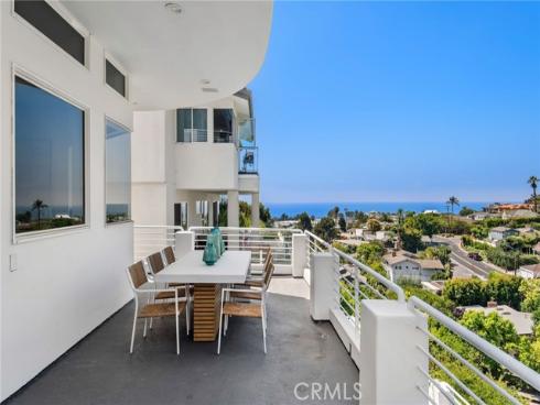 547  Temple Hills   Drive, Laguna Beach, CA