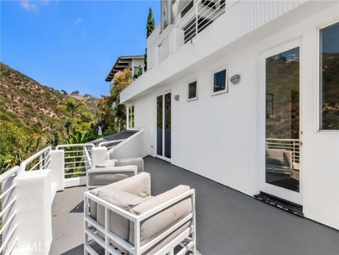 547  Temple Hills   Drive, Laguna Beach, CA