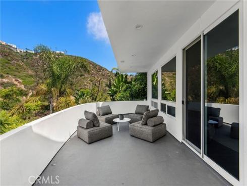 547  Temple Hills   Drive, Laguna Beach, CA