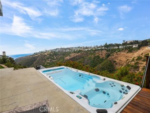 2088  San Remo   Drive, Laguna Beach, CA