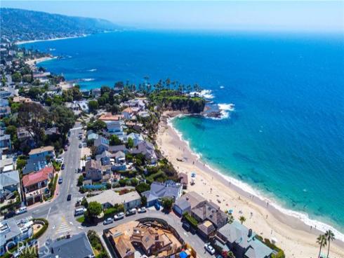 1569 N Coast  3 , Laguna Beach, CA