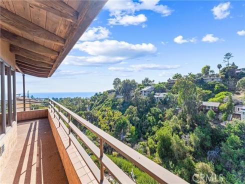 967  Meadowlark   Lane, Laguna Beach, CA