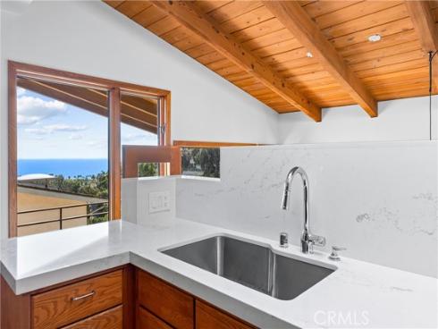 967  Meadowlark   Lane, Laguna Beach, CA