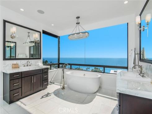 2492  Glenneyre   Street, Laguna Beach, CA