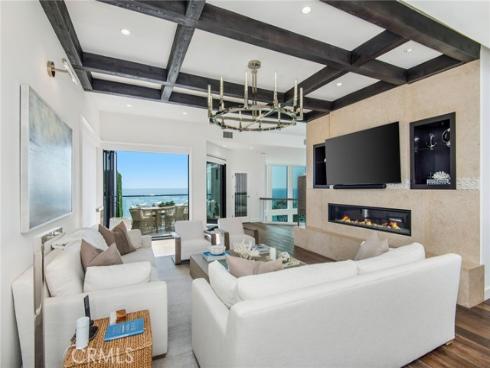 2492  Glenneyre   Street, Laguna Beach, CA